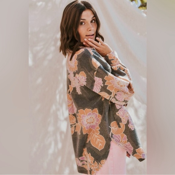 NWT Free People oversized Printed Ruby Jacket in Charcoal - Picture 5 of 13